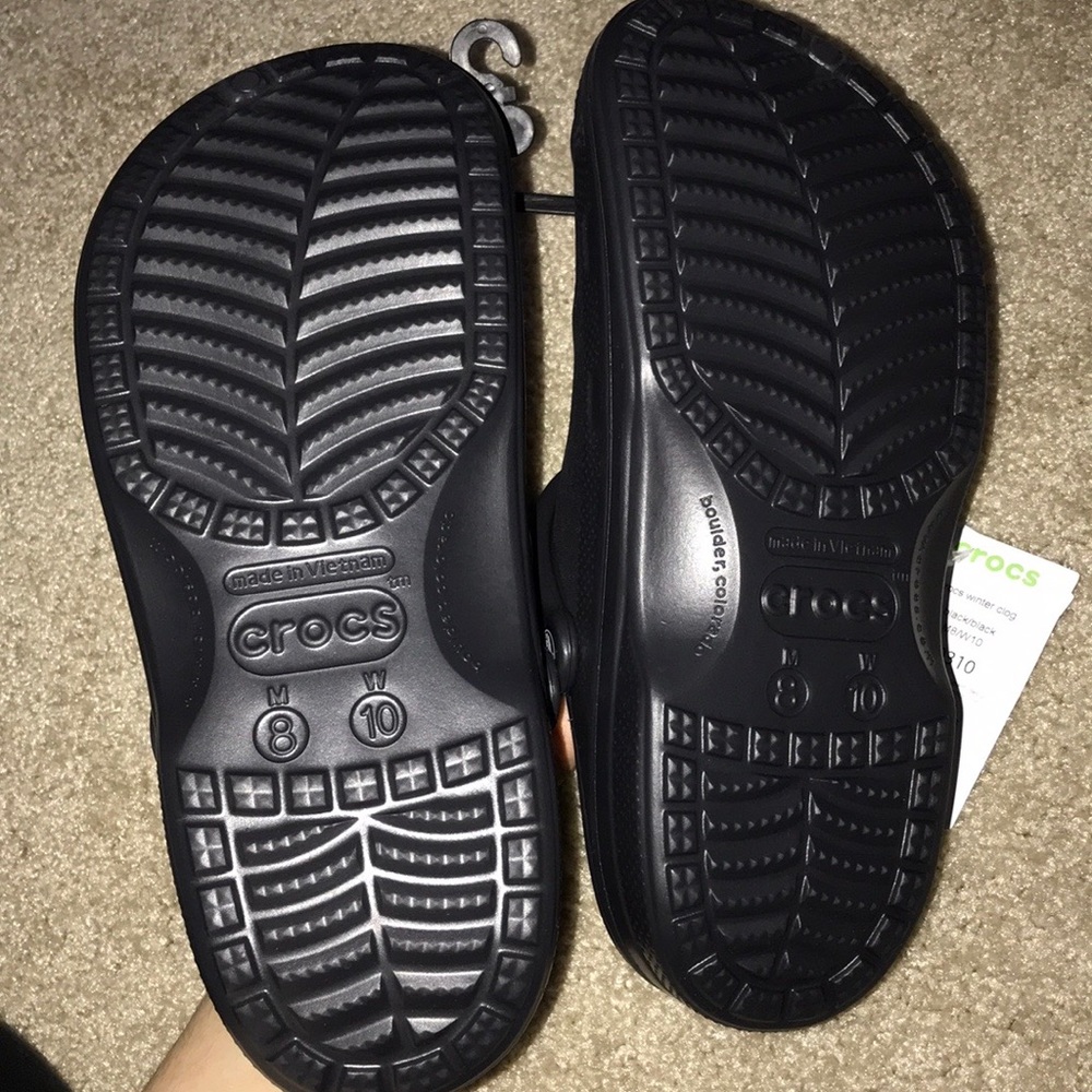 Fur Lined Crocs - Picture 4 of 8